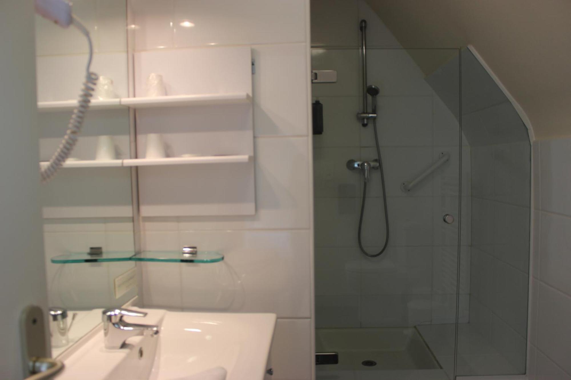 Hotel Breiz Armor Pouldreuzic Zimmer foto
