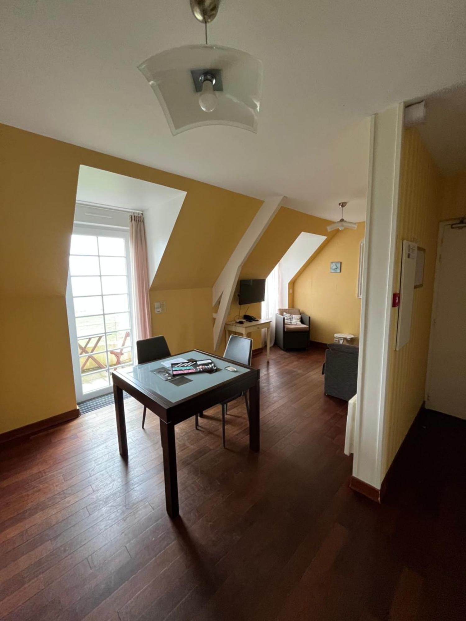 Hotel Breiz Armor Pouldreuzic Zimmer foto